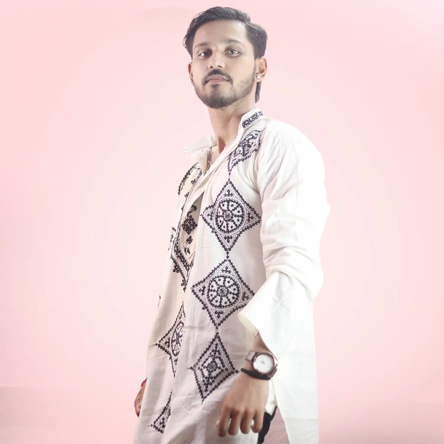 White Gujarati Hand Stitch Cotton Punjabi ( Full Sleeve ) - Image 4