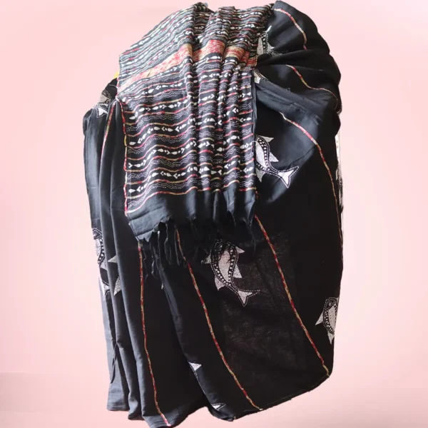 Black Cotton Khesh Kantha Saree with Unstitched Blouse - Image 2