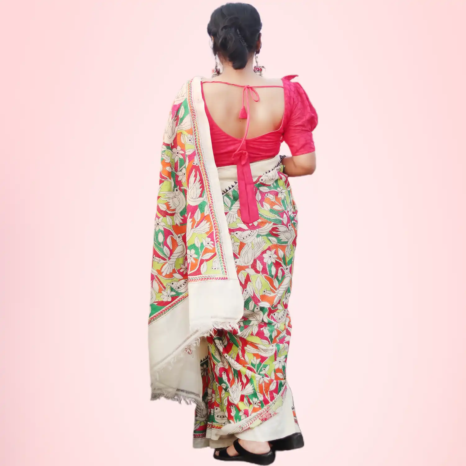 White Tussar Kantha Saree with Unstitched Blouse - Image 3